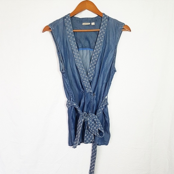 Anthropologie Holding Horses Chambray Top Size M - Picture 2 of 8
